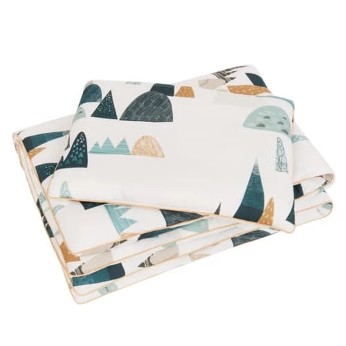 Sevira Kids Couettes Et Oreillers Bébé Et Enfant Couette Et Oreiller Enfant Prêt à Dormir 135x100cm / 60x40cm 1 Sevira Kids Couettes Et Oreillers Bébé Et Enfant Couette Et Oreiller Enfant Prêt à Dormir 135x100cm / 60x40cm