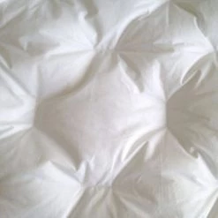 Castex Couettes Et Oreillers Bébé Et Enfant Couette Naturelle Durable En Duvet Et Coton Bio 100x140 Cm -Lits enfant Soldes couette naturelle durable en duvet et coton bio 100x140 cm 2